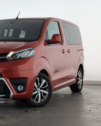 toyota-proace