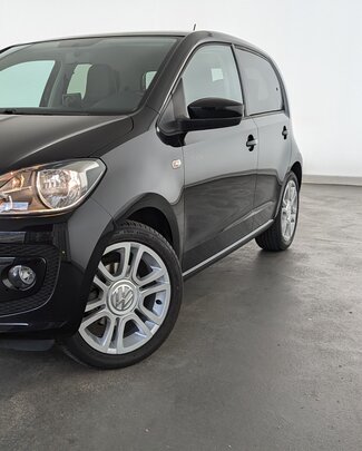 volkswagen-up