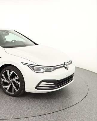 volkswagen-golf-viii